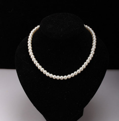 White Pearl Necklece